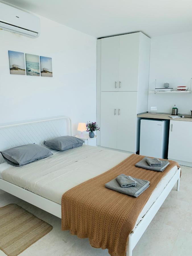 Caldera Blue Apartman Alikí Kültér fotó